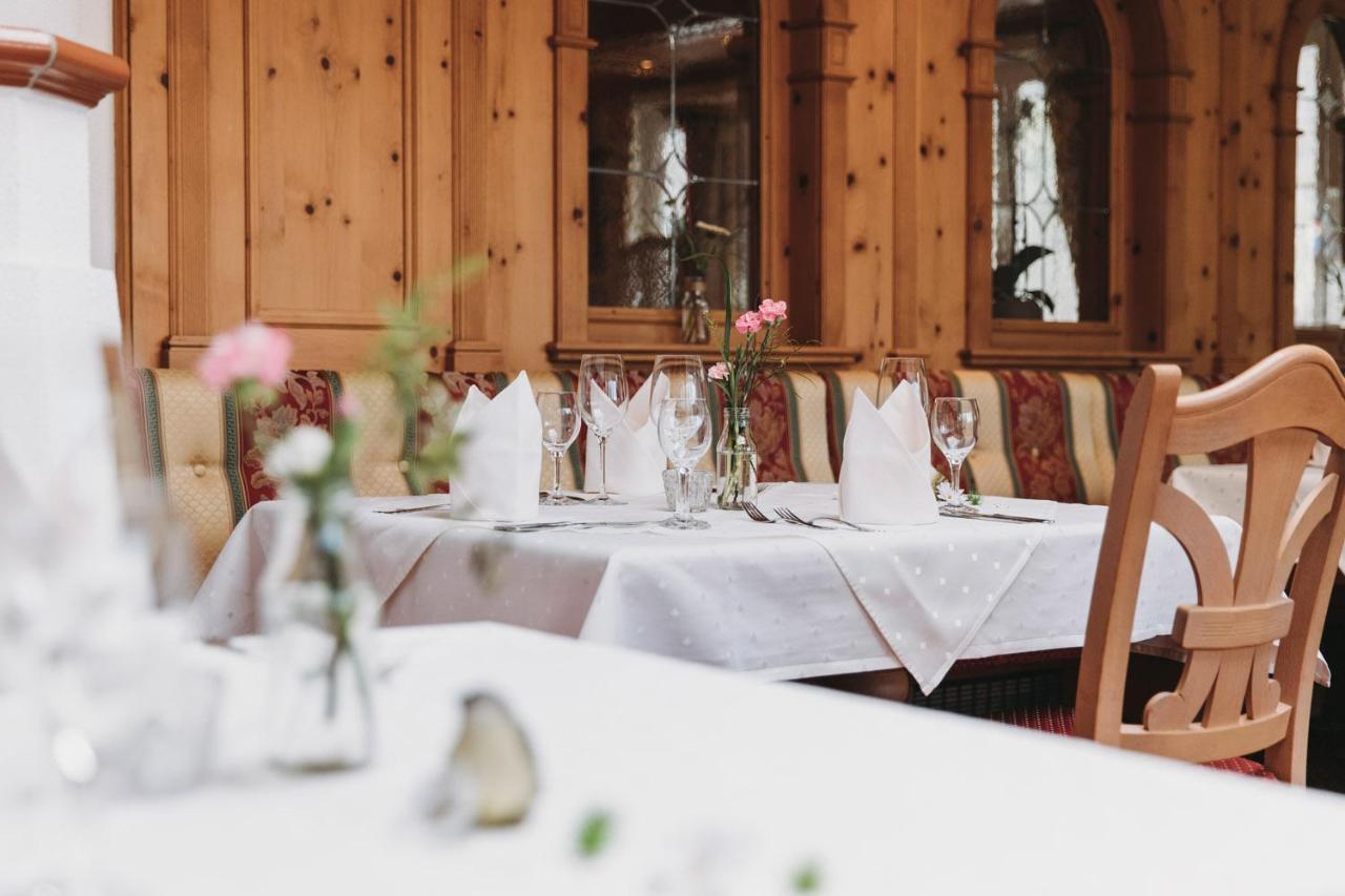 Hotel Hirschen Silbertal Luaran gambar