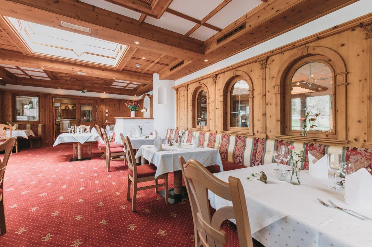 Hotel Hirschen Silbertal Luaran gambar