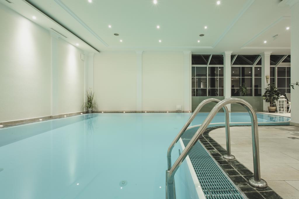 Hotel Hirschen Silbertal Luaran gambar
