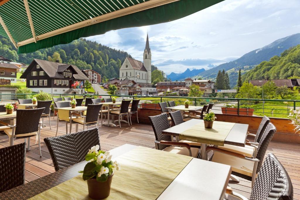 Hotel Hirschen Silbertal Luaran gambar